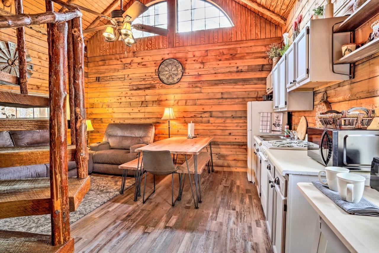Broken Bow Log Cabin With Fire Pit, Pond, And Deck! Luaran gambar