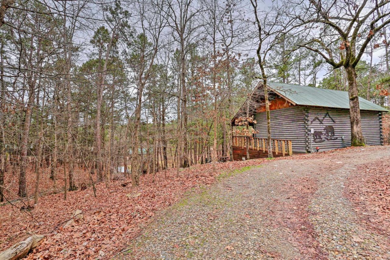 Broken Bow Log Cabin With Fire Pit, Pond, And Deck! Luaran gambar