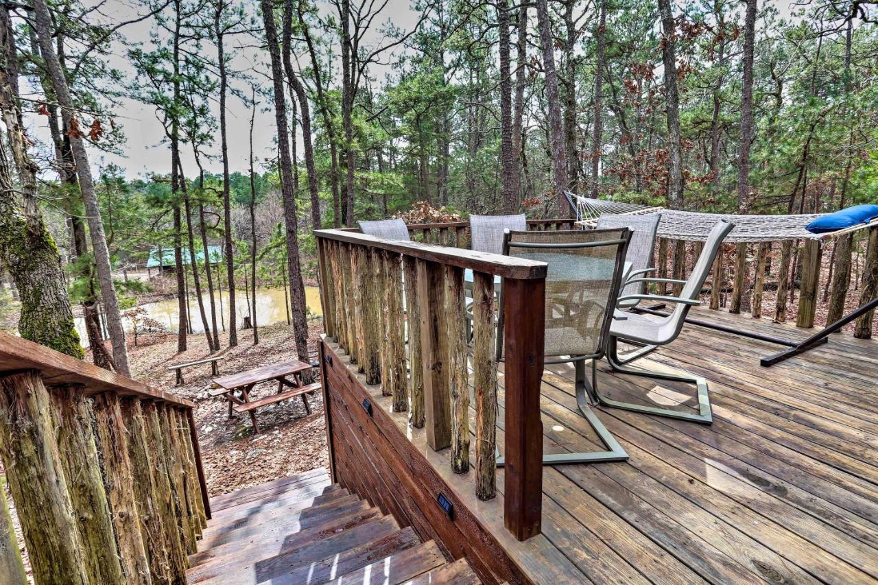 Broken Bow Log Cabin With Fire Pit, Pond, And Deck! Luaran gambar